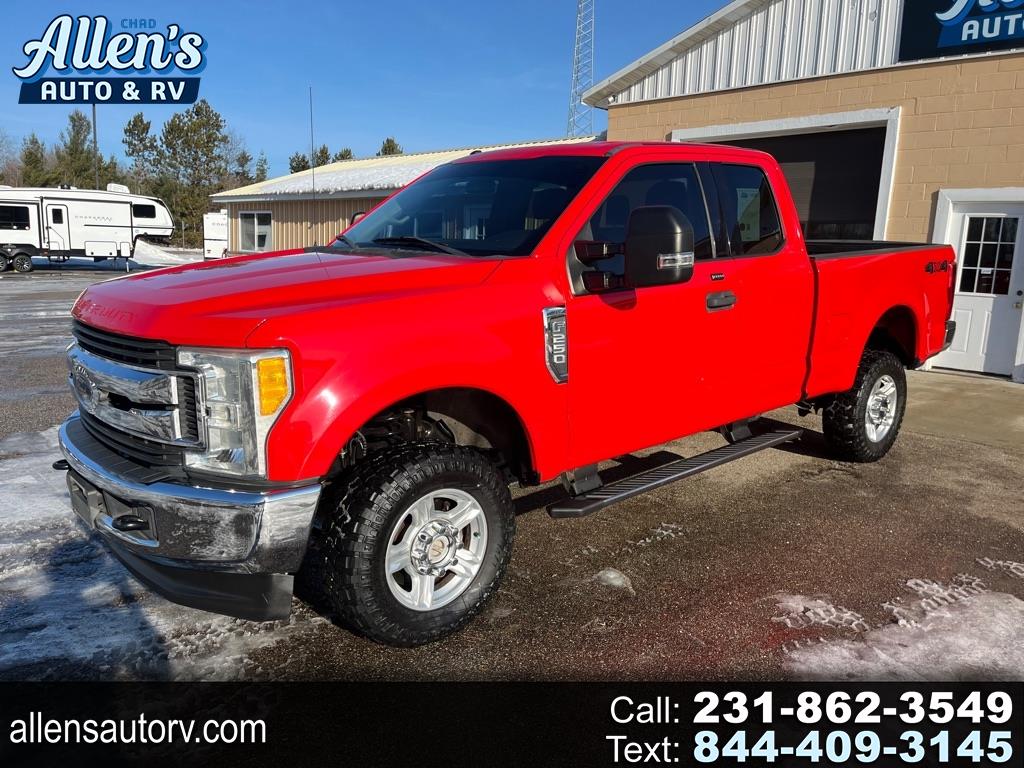 2017 Ford F-250 Super Duty XLT's photo