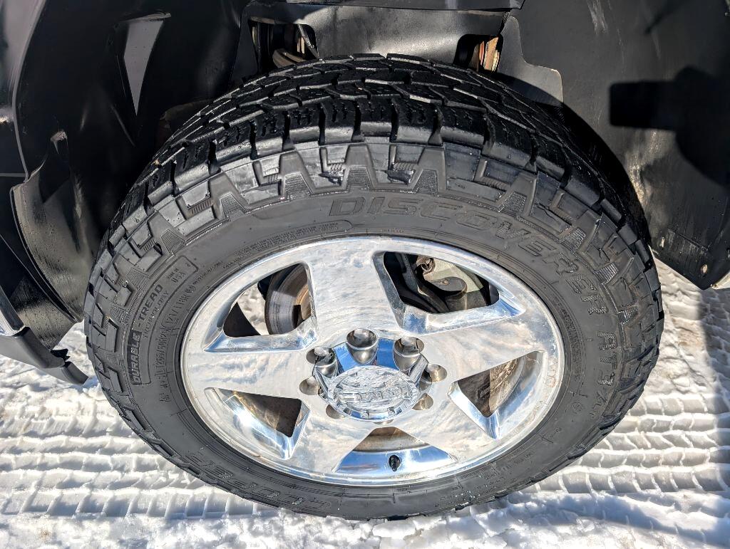 GMC Sierra 2500HD  2011