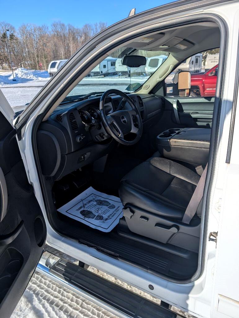 GMC Sierra 2500HD  2011