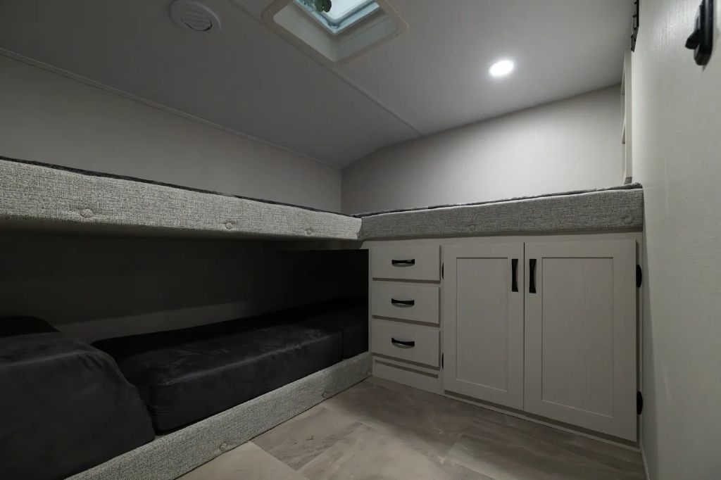 Coachmen Chaparral Lite  2026 Coachmen Chaparral Lite  2026