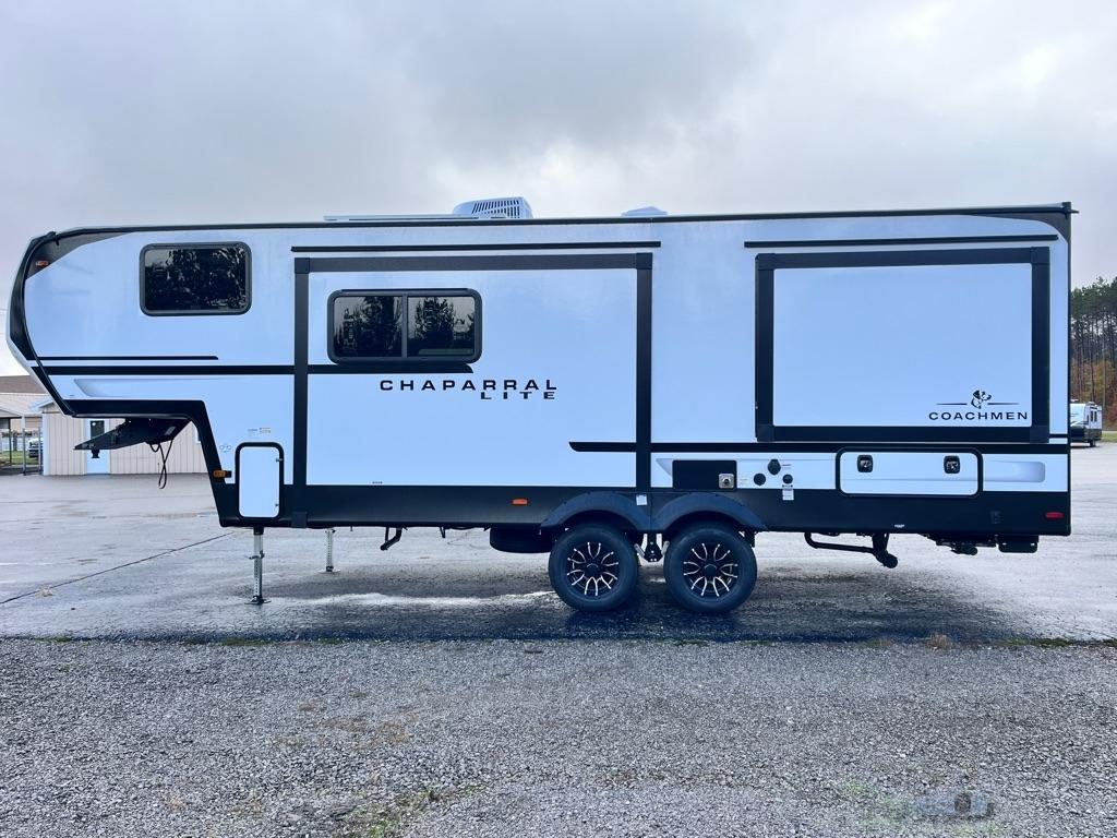 Coachmen Chaparral Lite  2026