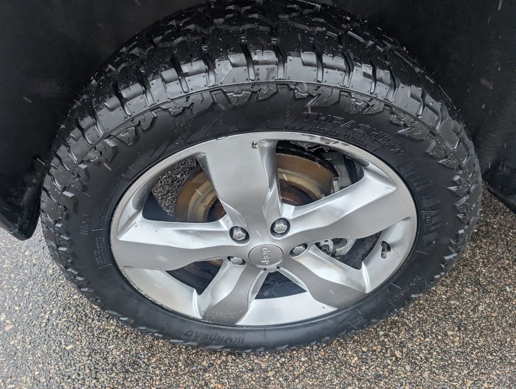 Jeep Grand Cherokee  2012