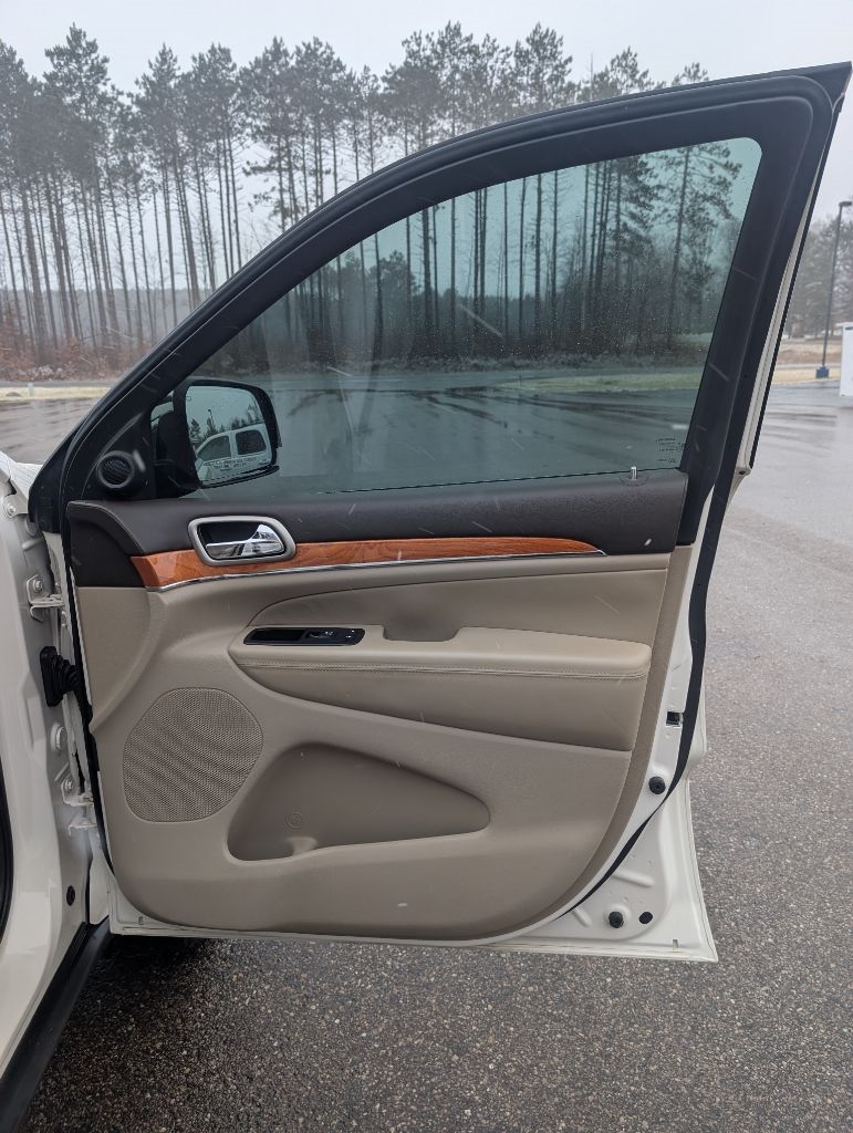 Jeep Grand Cherokee  2012