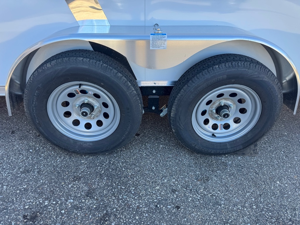 Lightning Trailers Cargo Trailer  2026 Lightning Trailers Cargo Trailer  2026