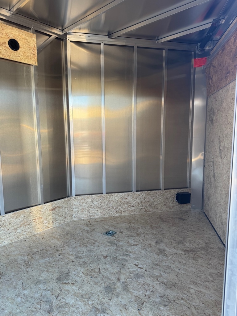 Lightning Trailers Cargo Trailer  2026 Lightning Trailers Cargo Trailer  2026