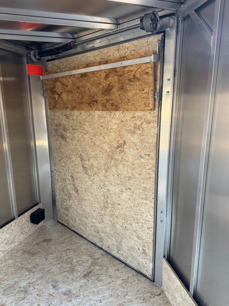 Lightning Trailers Cargo Trailer  2026 Lightning Trailers Cargo Trailer  2026