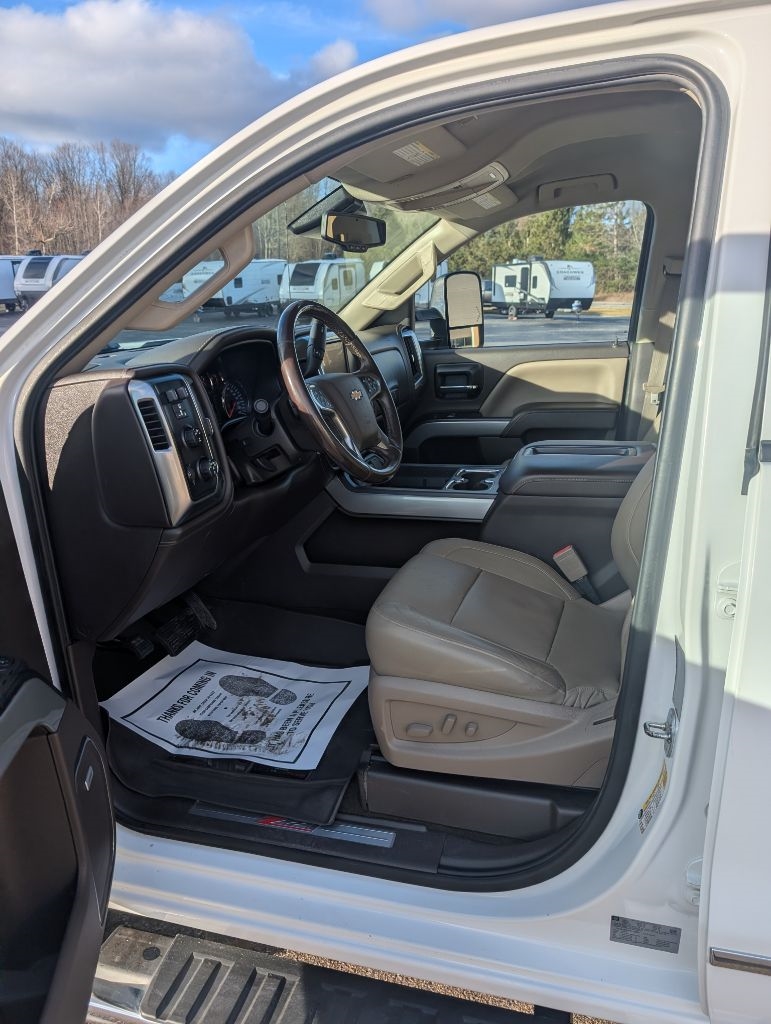 Chevrolet Silverado 3500HD  2015