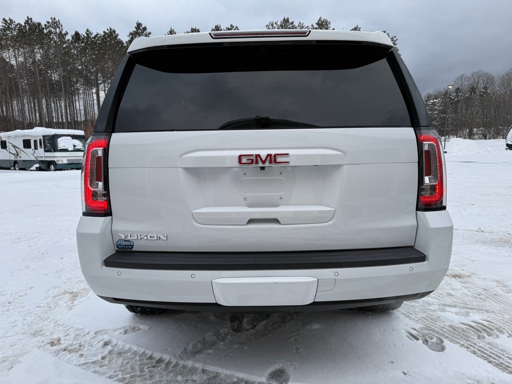 GMC Yukon SLT 2017