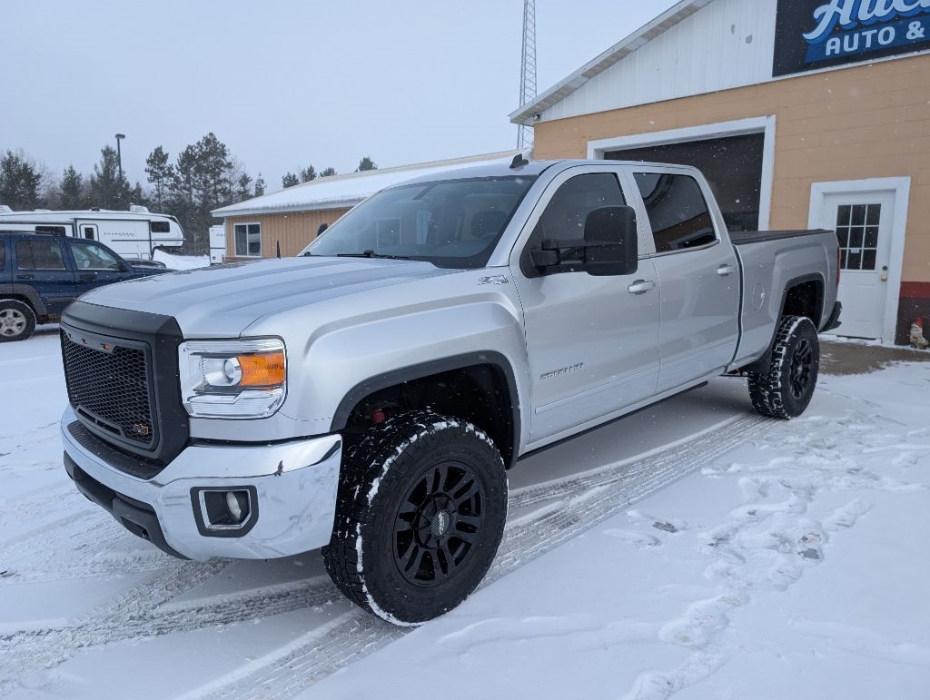 2015 GMC Sierra 3500 SLE's photo