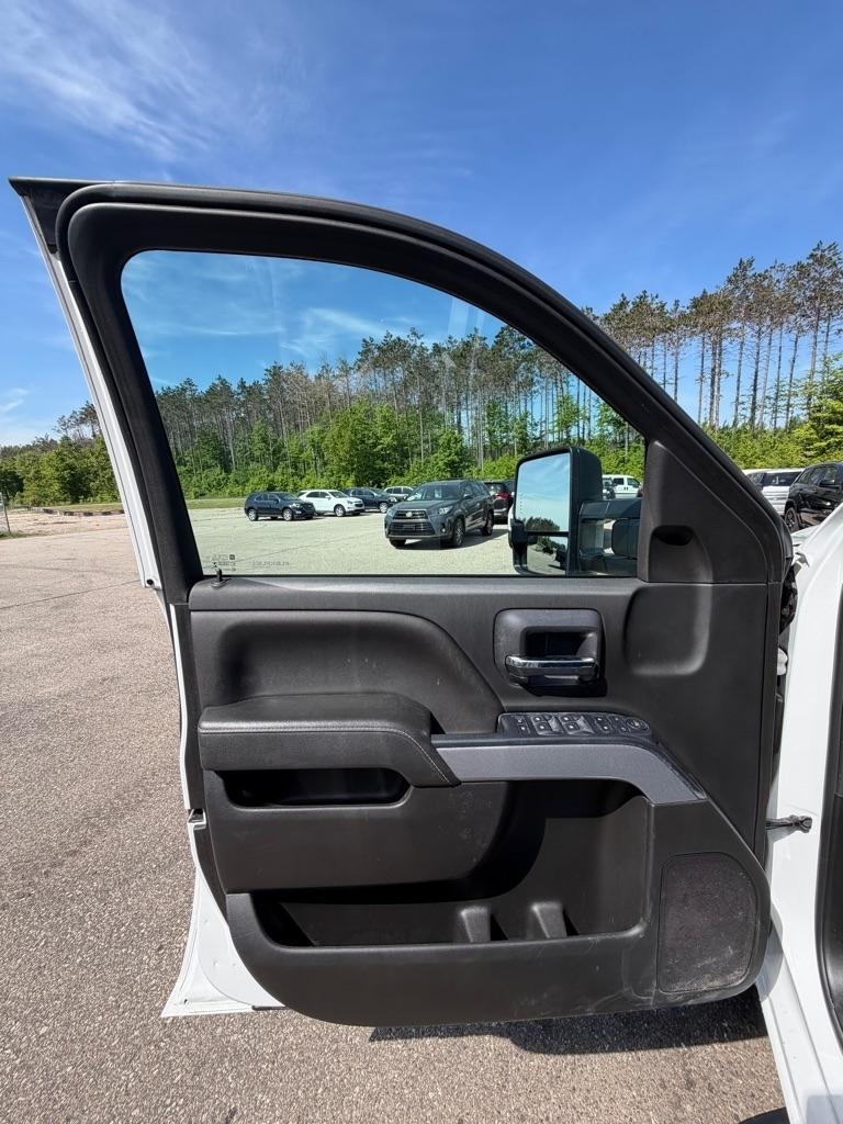 Chevrolet Silverado 1500  2018