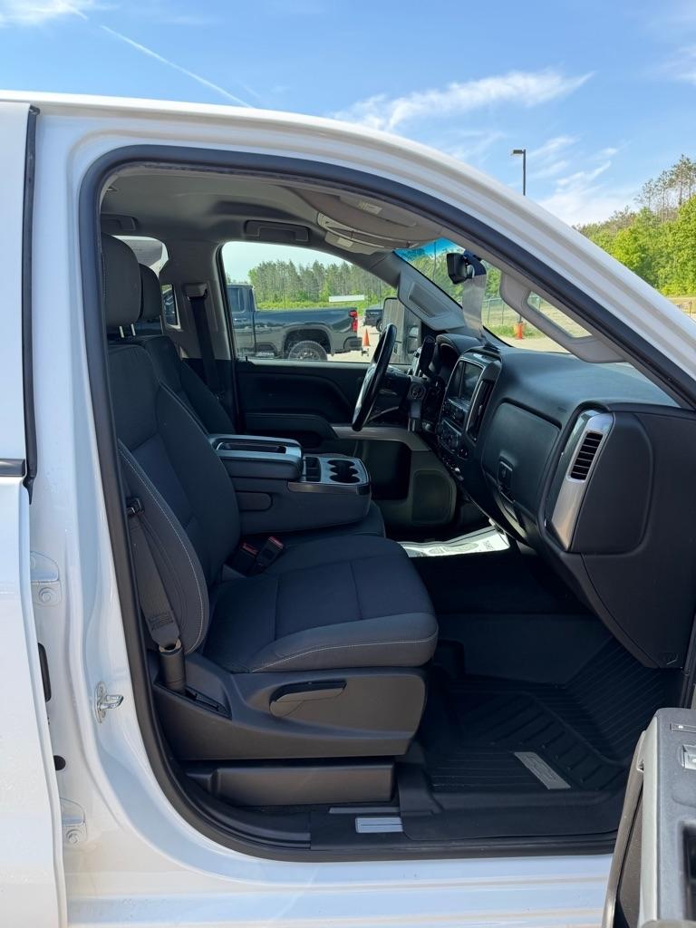 Chevrolet Silverado 1500  2018