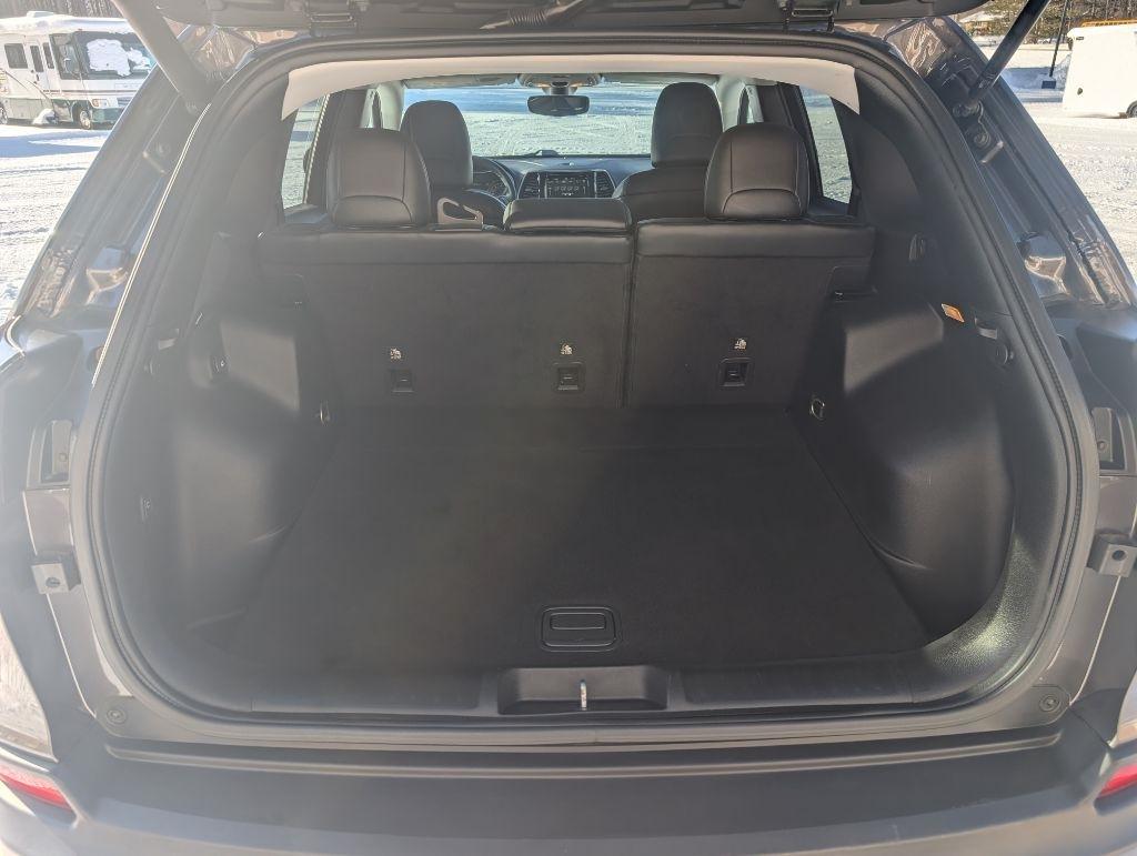 Jeep Cherokee  2019