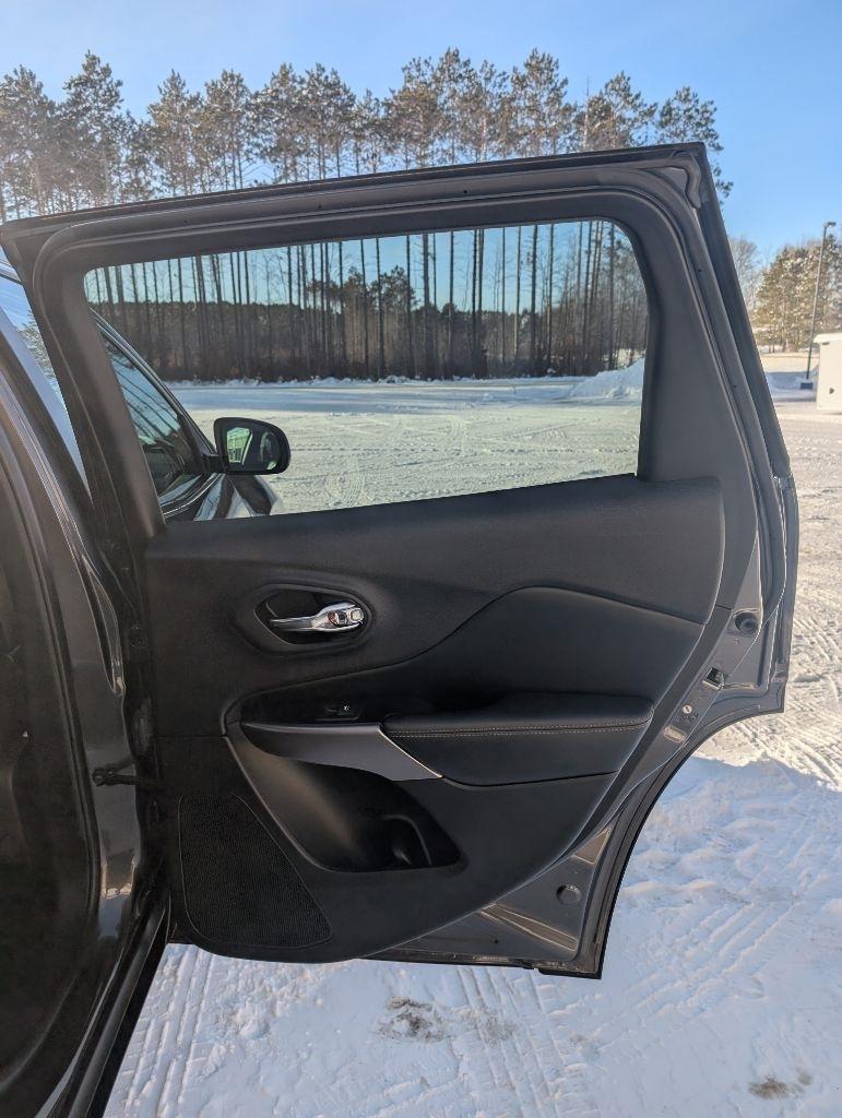 Jeep Cherokee  2019