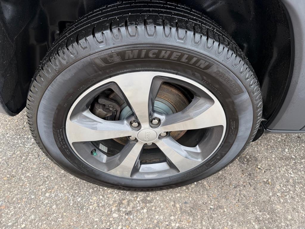 Jeep Cherokee  2019