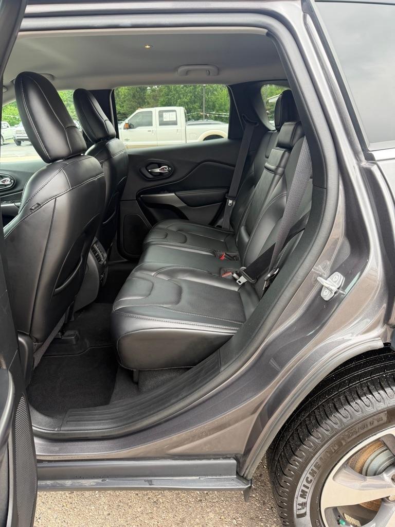 Jeep Cherokee  2019