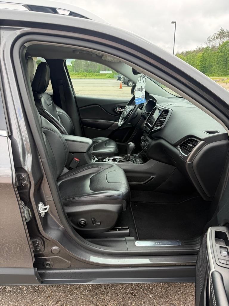 Jeep Cherokee  2019