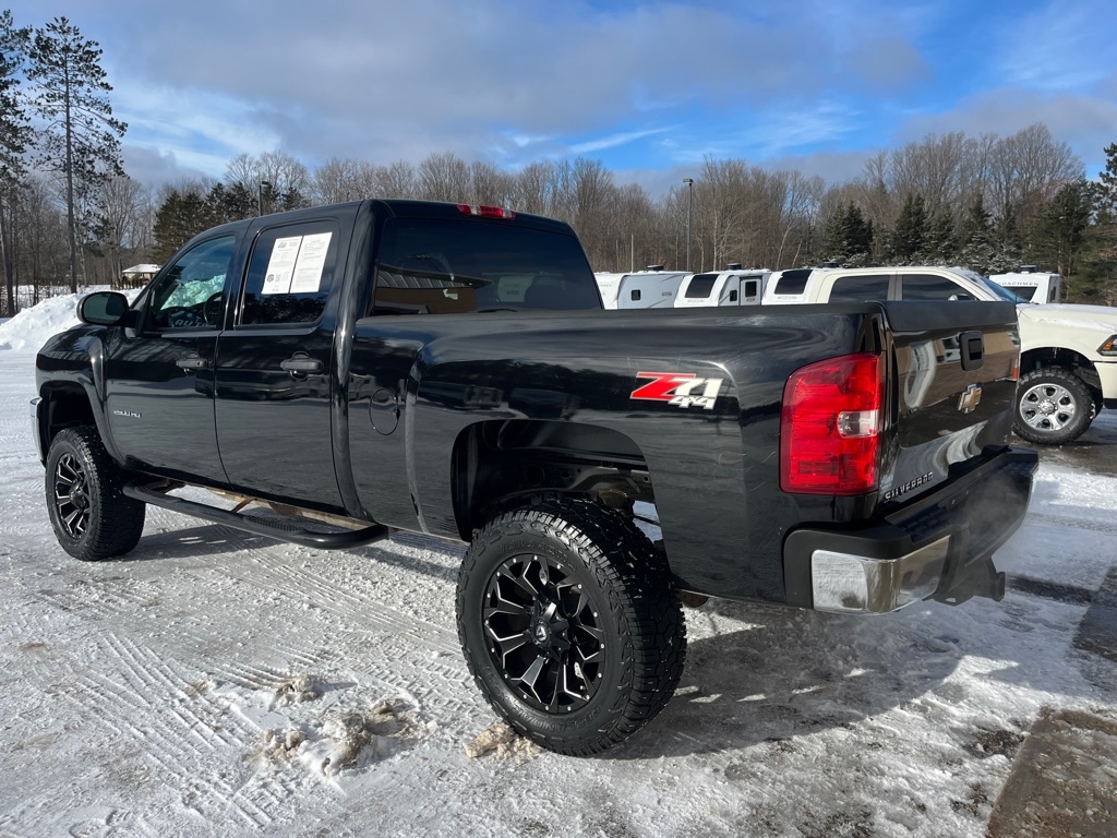 Chevrolet Silverado 2500HD  2011