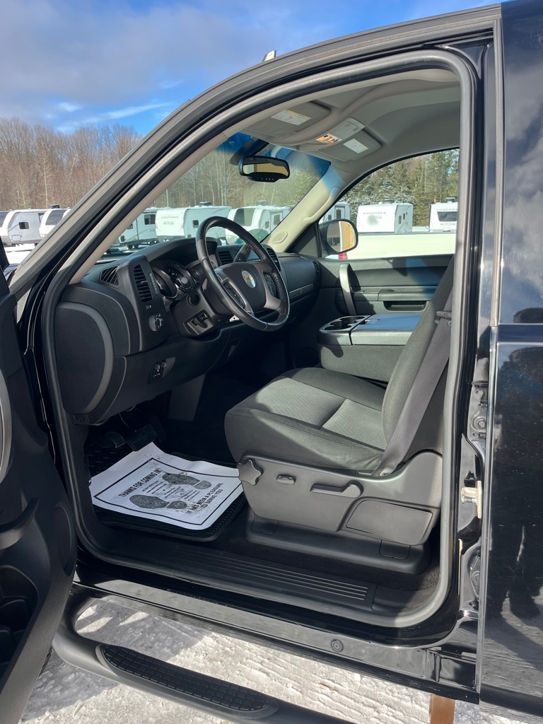 Chevrolet Silverado 2500HD  2011