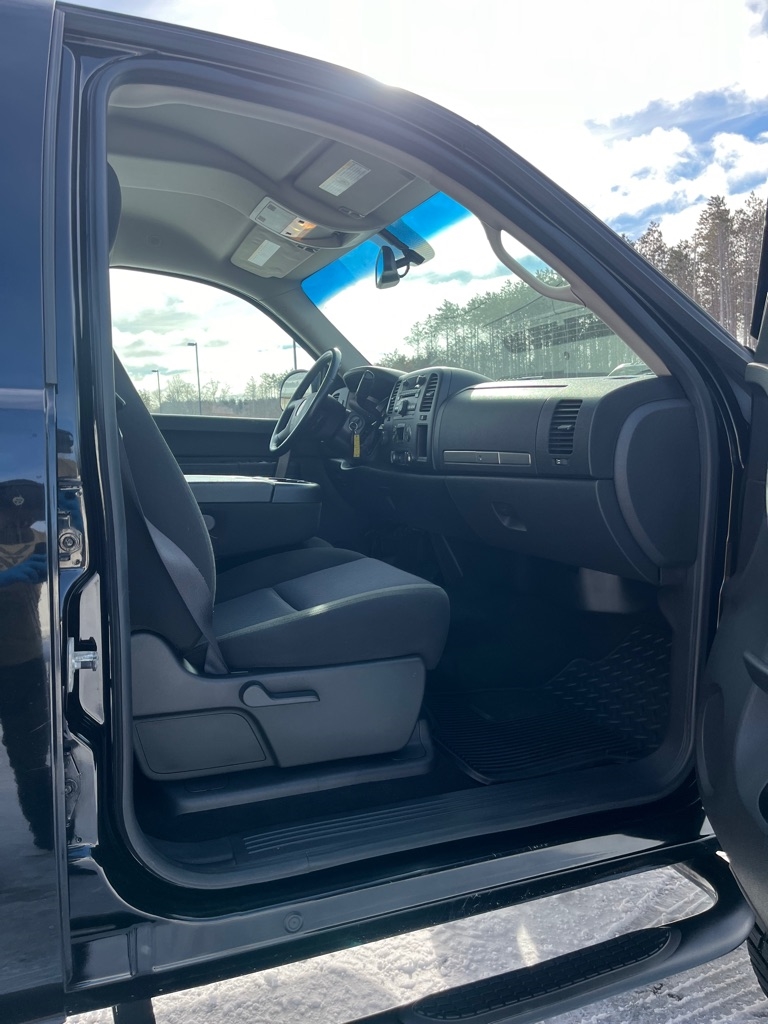 Chevrolet Silverado 2500HD  2011