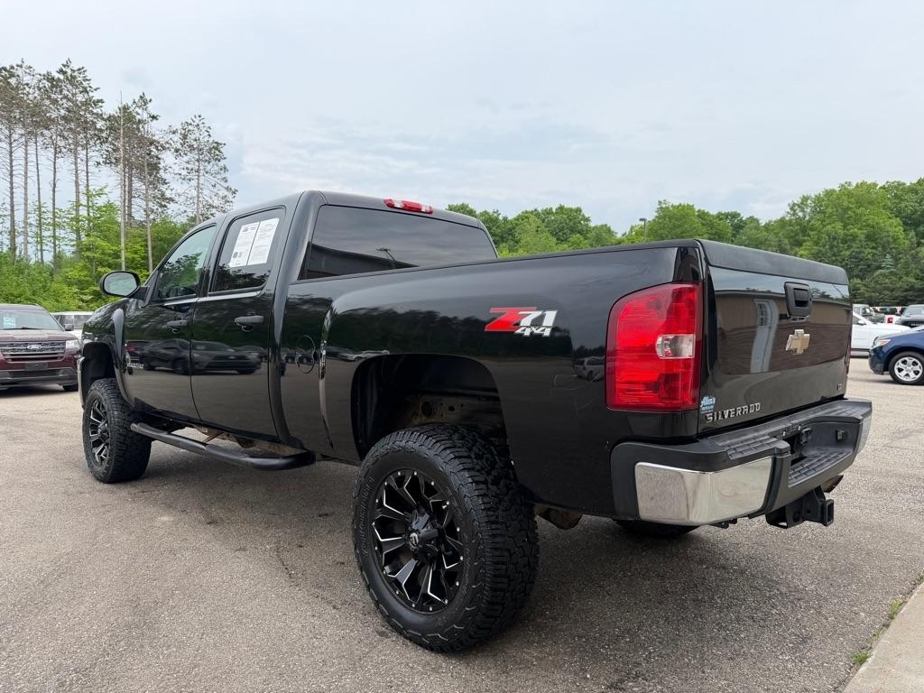Chevrolet Silverado 2500HD  2011