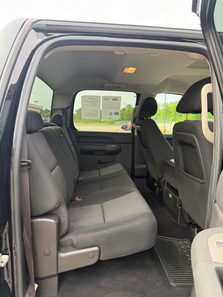 Chevrolet Silverado 2500HD  2011