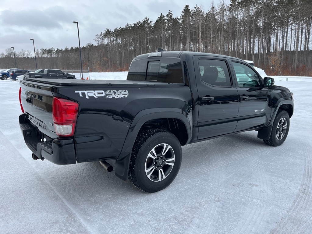 Toyota Tacoma  2017