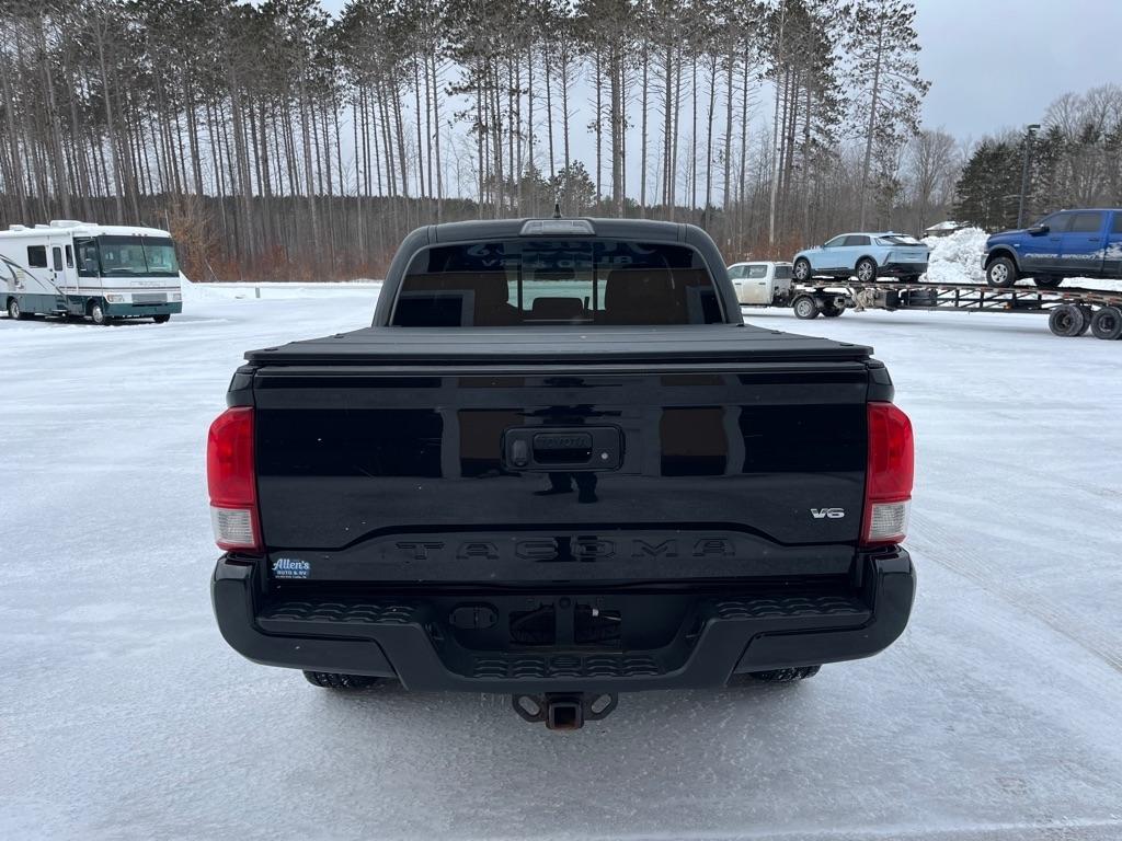 Toyota Tacoma  2017