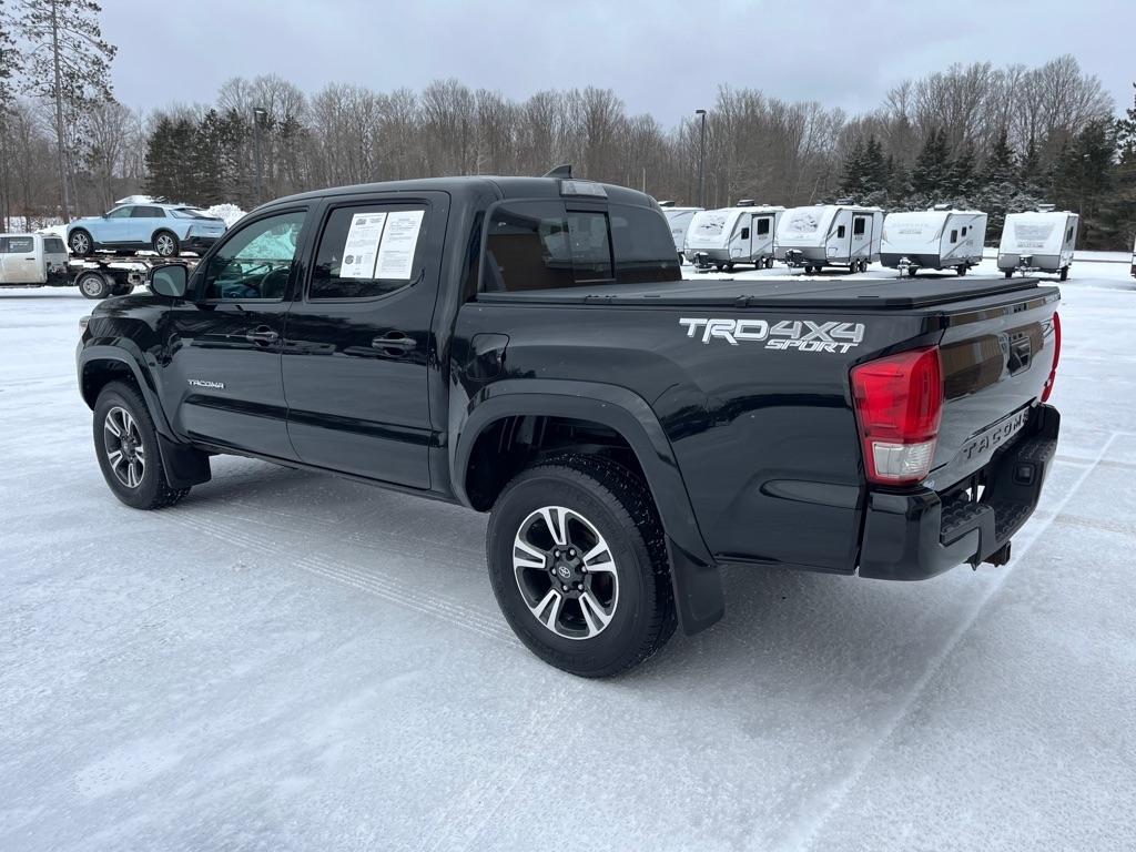Toyota Tacoma  2017