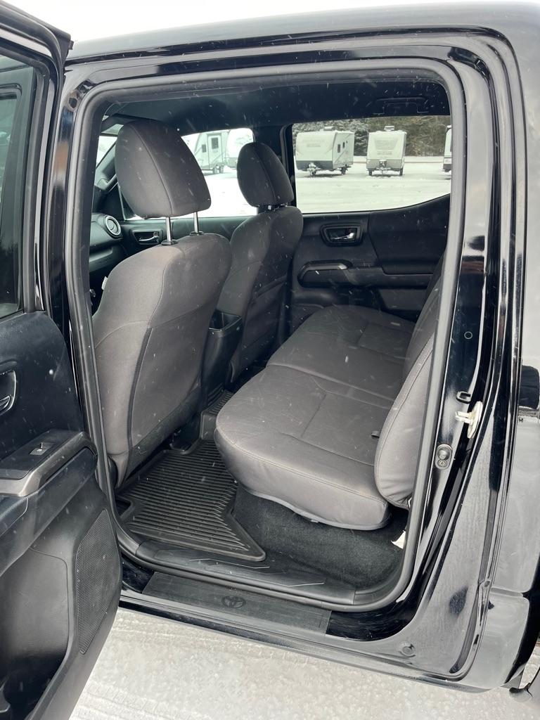 Toyota Tacoma  2017