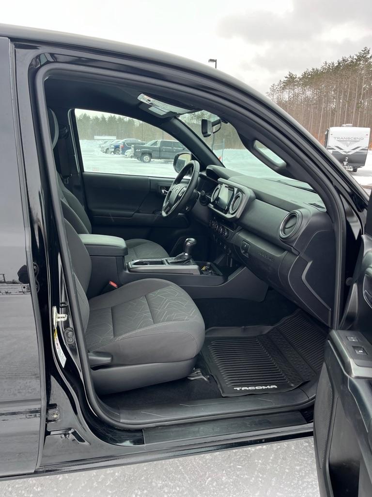 Toyota Tacoma  2017