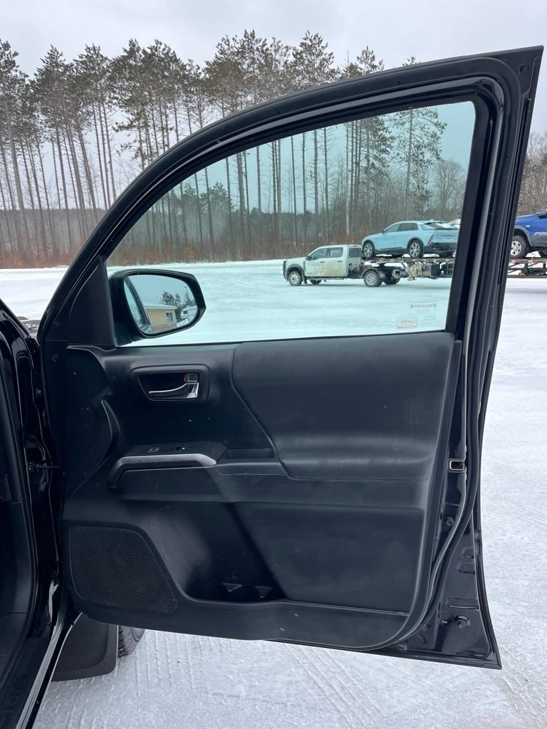 Toyota Tacoma  2017
