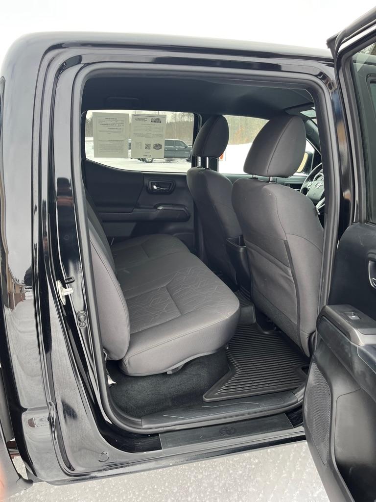 Toyota Tacoma  2017