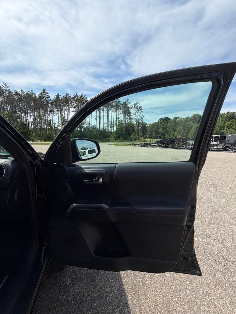 Toyota Tacoma  2017