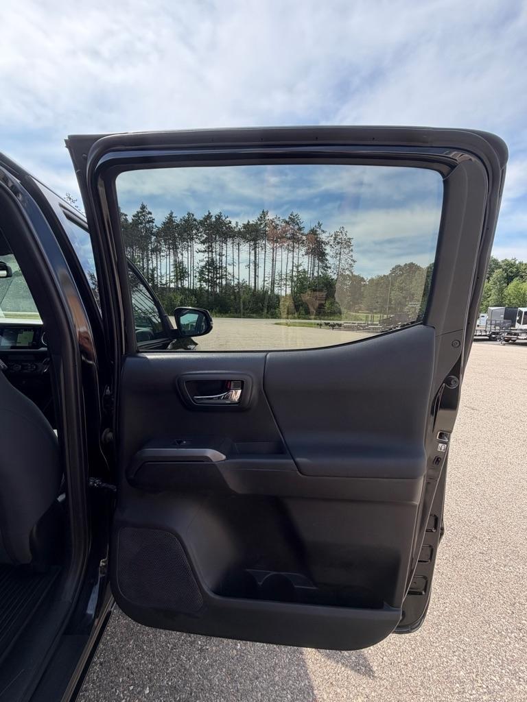 Toyota Tacoma  2017