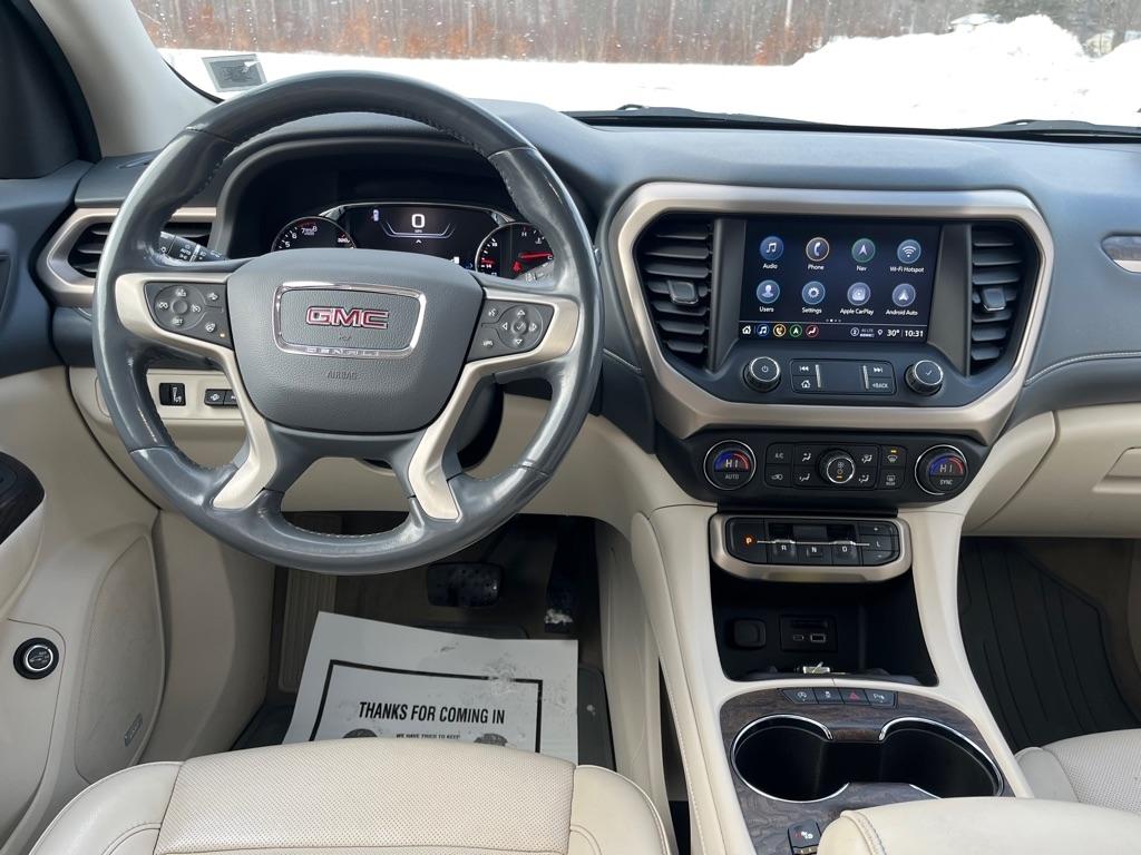 GMC Acadia  2021