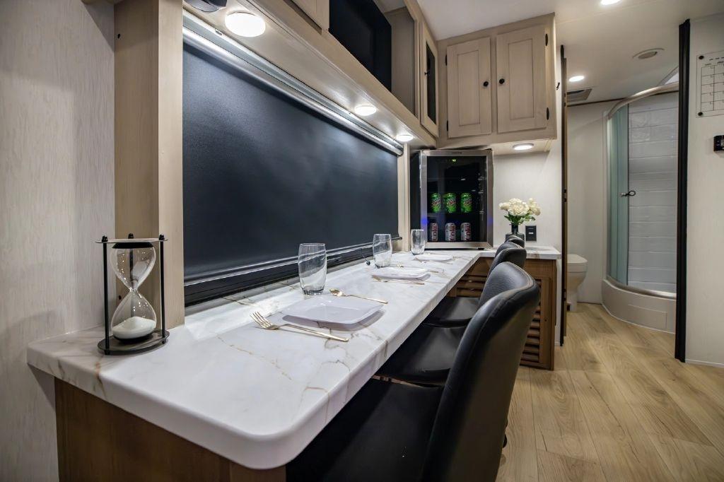 Coachmen Apex  2026
