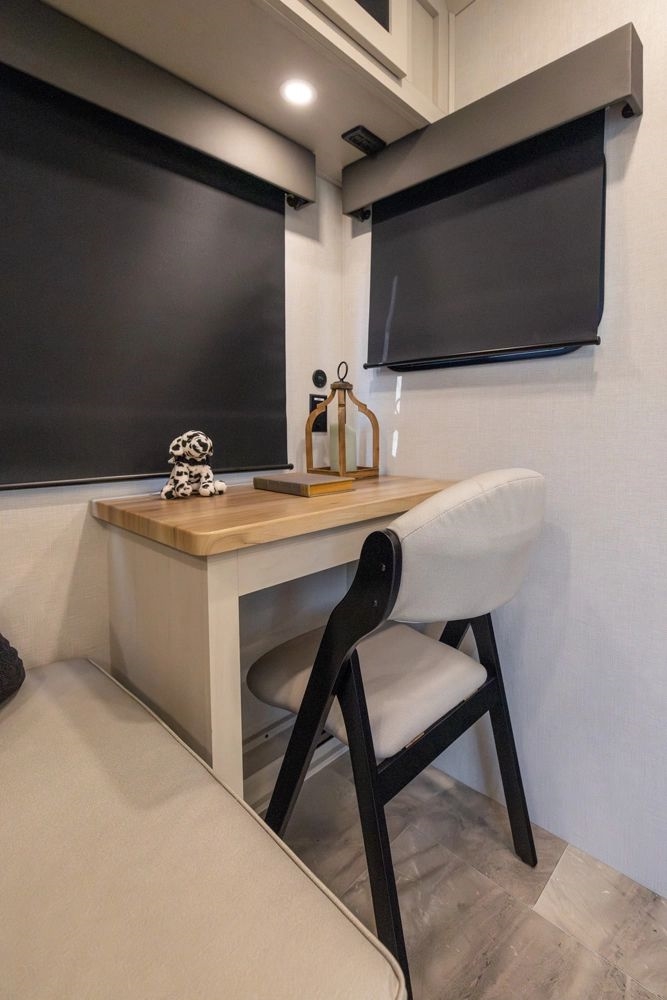 Coachmen Chaparral Lite  2026