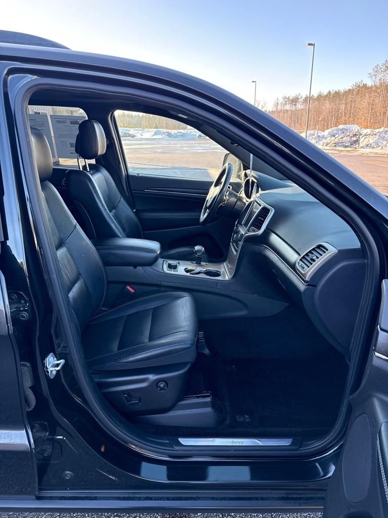 Jeep Grand Cherokee  2015