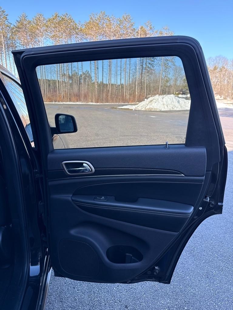 Jeep Grand Cherokee  2015