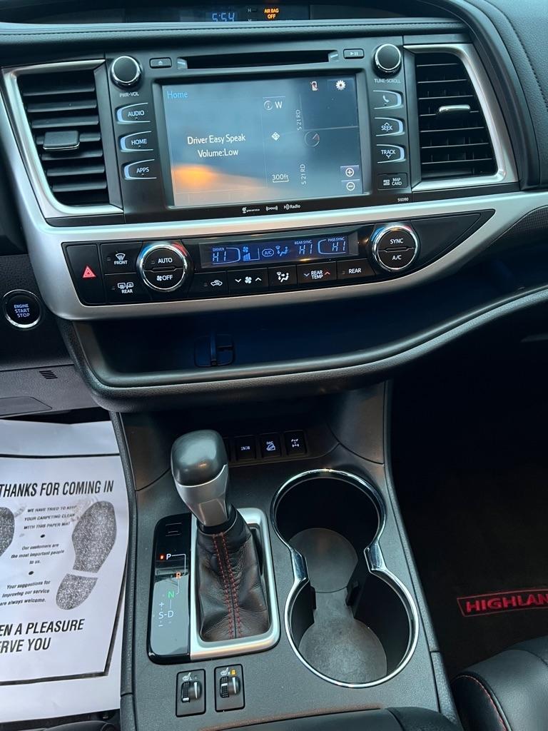 Toyota Highlander  2019