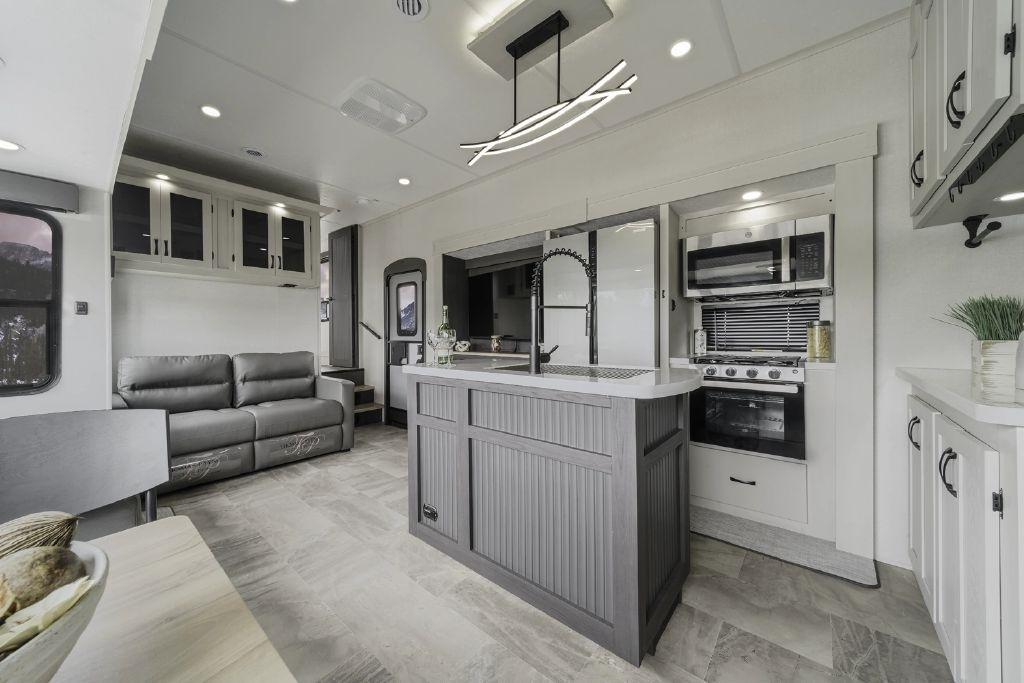 Coachmen Chaparral  2026