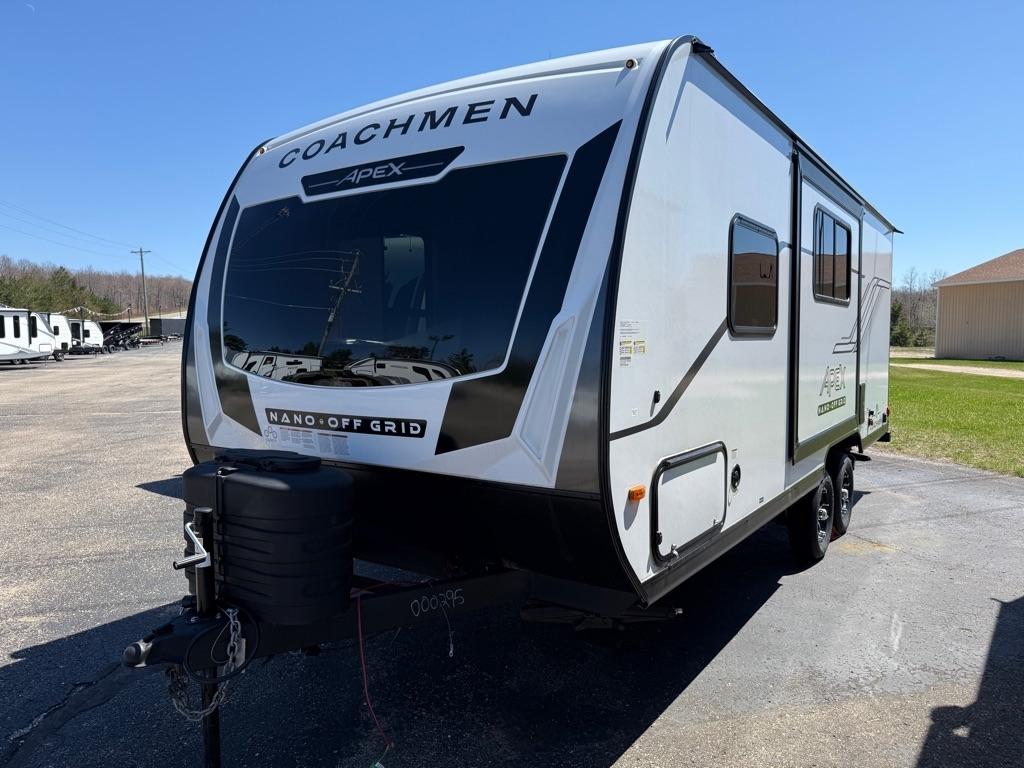 Coachmen Apex  2026