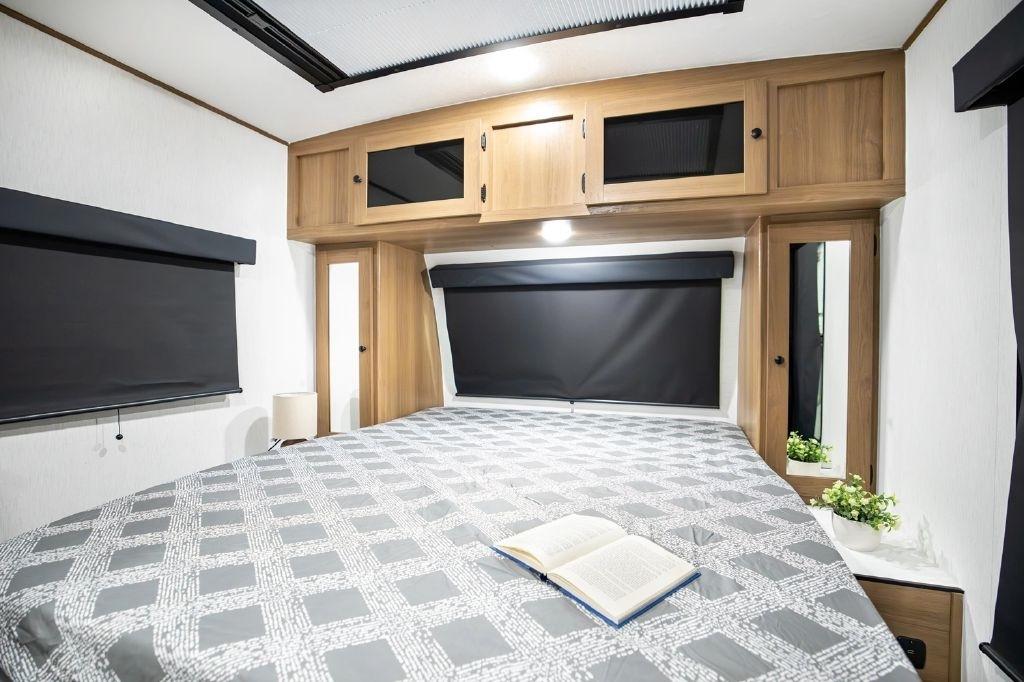 Coachmen Apex  2026