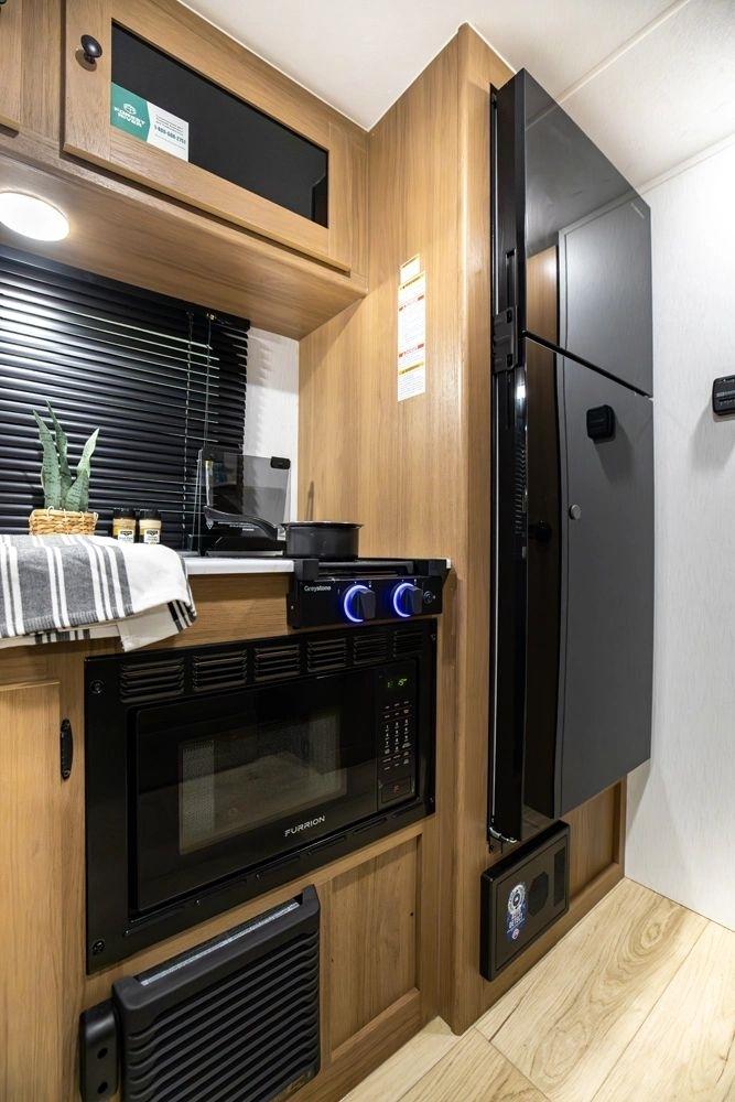 Coachmen Apex  2026