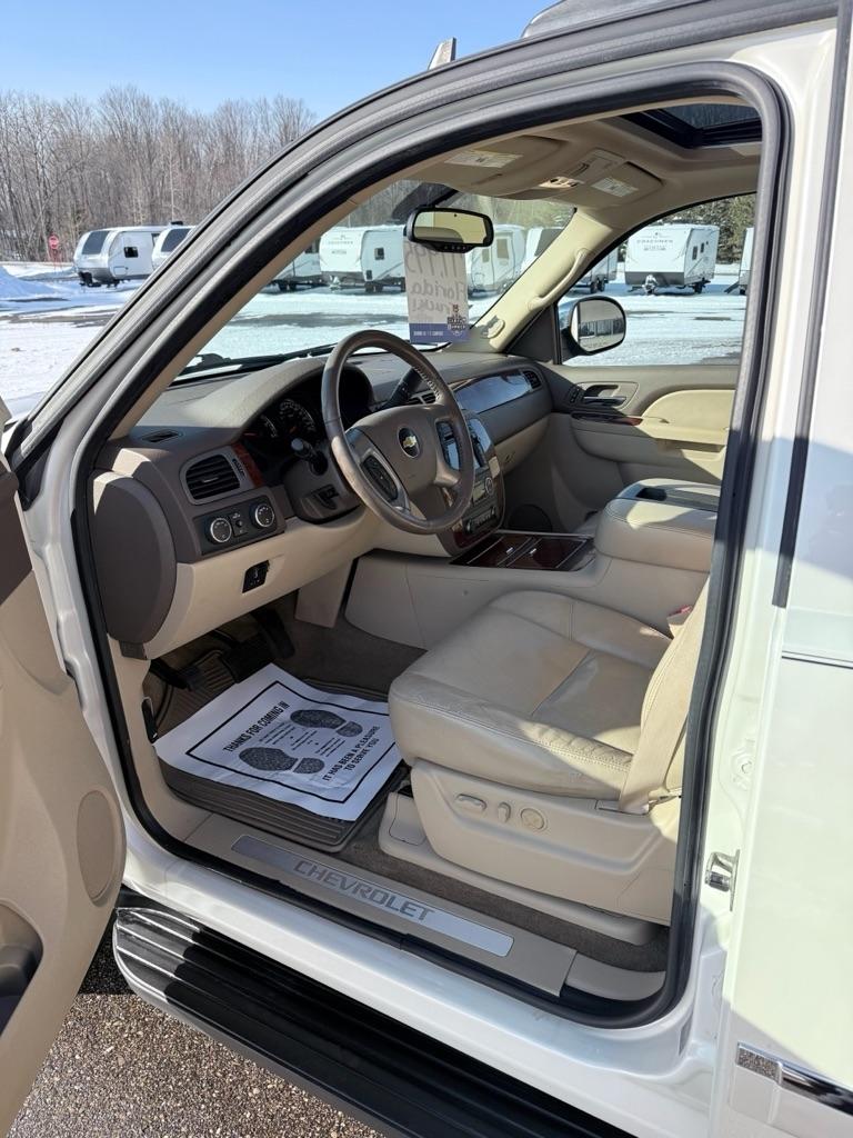 Chevrolet Avalanche  2011