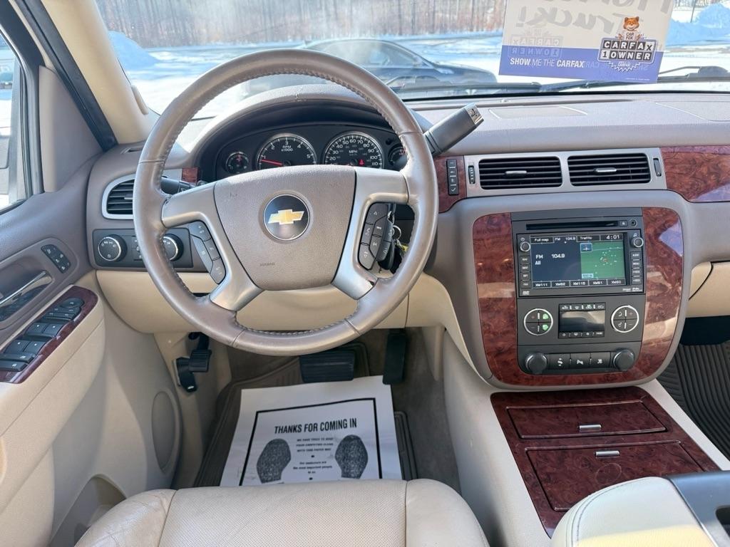 Chevrolet Avalanche  2011