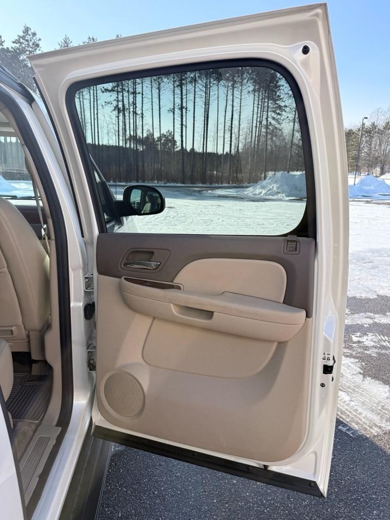 Chevrolet Avalanche  2011