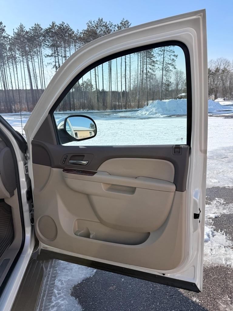 Chevrolet Avalanche  2011