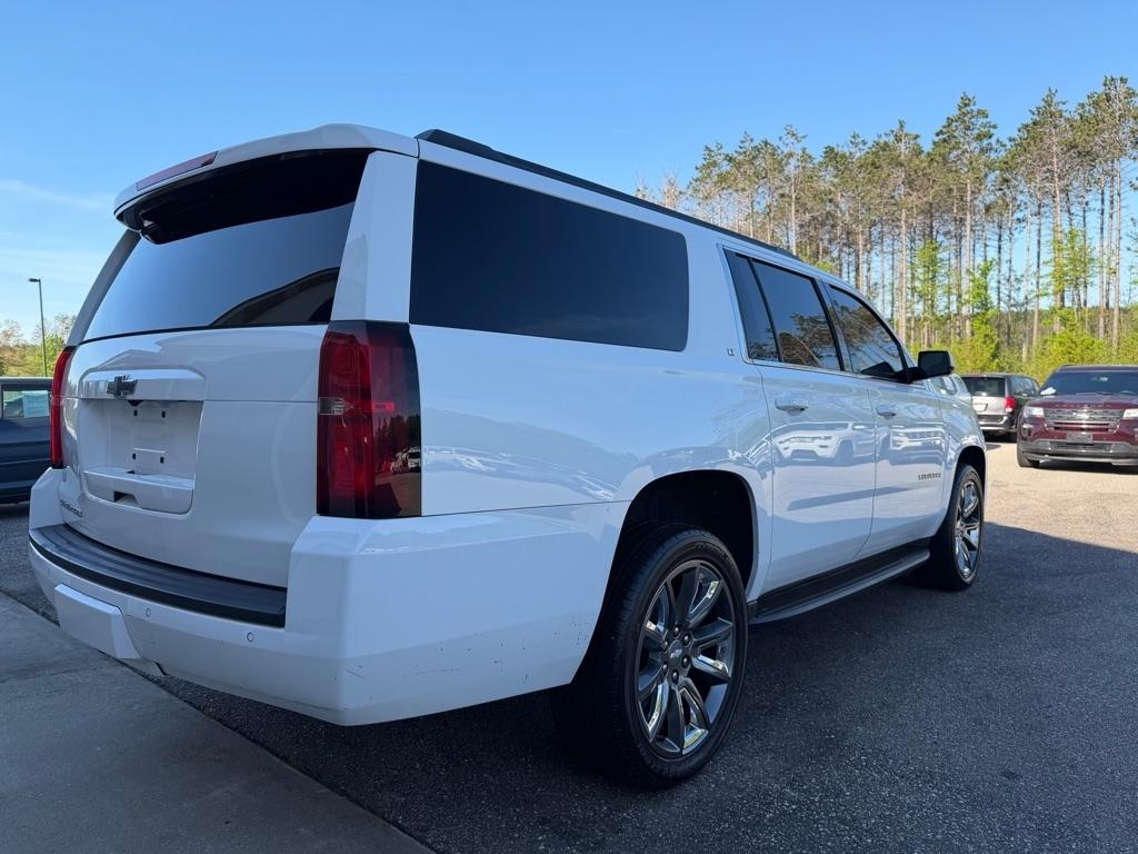 Chevrolet Suburban  2018