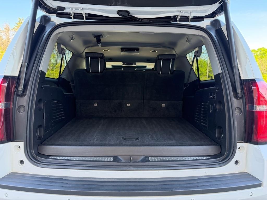 Chevrolet Suburban  2018